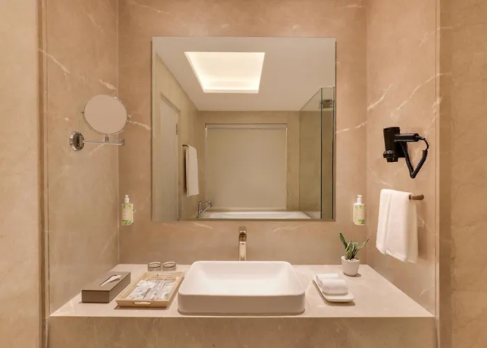 Lemon Tree Premier Budhanilkantha Kathmandu, Nepal 5*